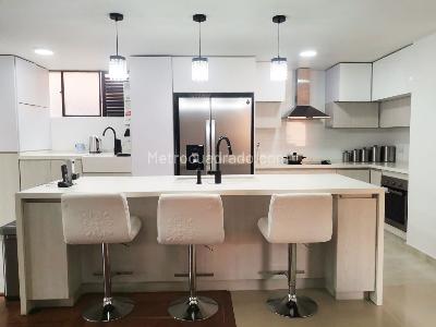 Apartamento en venta en Patio Bonito, Medellín · foto 5 de 18