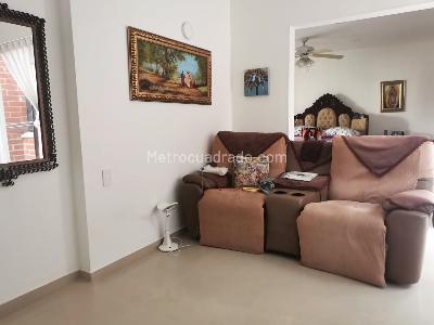 Apartamento en venta en Patio Bonito, Medellín · foto 12 de 18