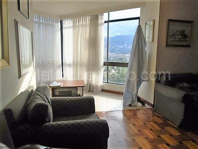 Apartamento en venta en El Poblado, Medellín · foto 6 de 18