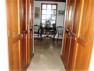 Apartamento en venta en El Poblado, Medellín · foto 8 de 18