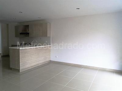 Apartamento en venta en El Poblado, Medellín · foto 3 de 12