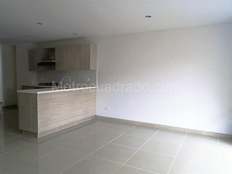 Spacious 3BR Apartment in El Poblado - 3