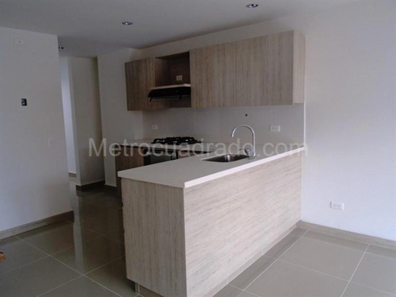 Spacious 3BR Apartment in El Poblado - 2