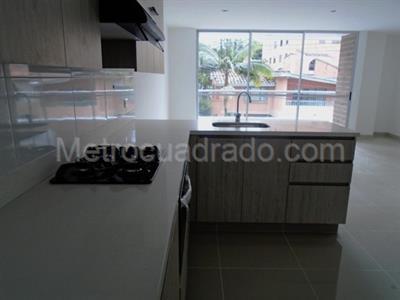 Apartamento en venta en El Poblado, Medellín · foto 4 de 12