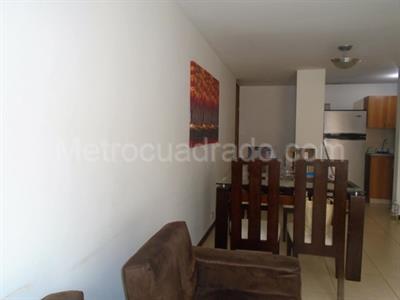 Apartamento de 3 alcobas en arriendo en El Poblado, Medellín, 94 m² · foto 3 de 16