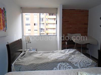 Apartamento de 3 alcobas en arriendo en El Poblado, Medellín, 94 m² · foto 9 de 16