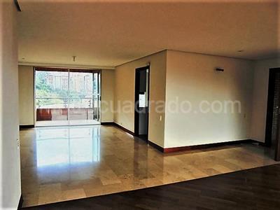 Apartamento en venta en El Poblado, Medellín · foto 5 de 20
