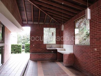 Casa de 4 alcobas en venta en Envigado Alto Del Escobero, Envigado, 430 m² · foto 16 de 20