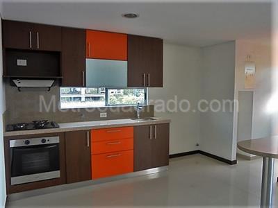 Apartamento en venta en El Poblado, Medellín · foto 4 de 19
