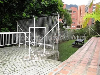 Casa en venta en La Abadia, Envigado · foto 18 de 20