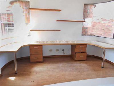 Casa de 3 alcobas en venta en Aves Maria, Sabaneta, 347 m² · foto 8 de 19