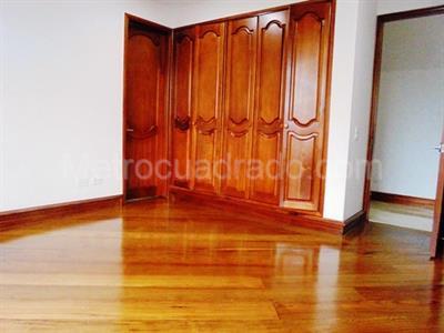 Apartamento de 3 alcobas en venta en El Poblado, Medellín, 180 m² · foto 13 de 17