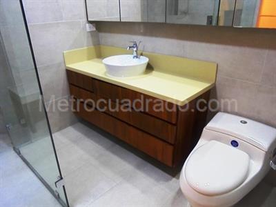 Apartamento de 3 alcobas en venta en El Poblado, Medellín, 180 m² · foto 16 de 17