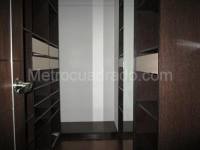 Apartamento de 3 alcobas en venta en El Poblado, Medellín, 205 m² · foto 12 de 20