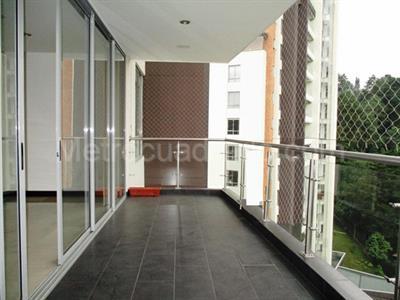 Apartamento de 3 alcobas en venta en El Poblado, Medellín, 205 m² · foto 16 de 20