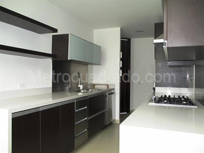 Apartamento de 3 alcobas en venta en El Poblado, Medellín, 205 m² · foto 5 de 20