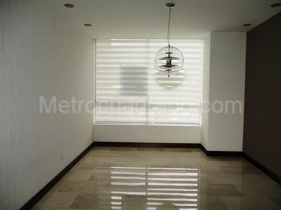 Apartamento de 3 alcobas en venta en El Poblado, Medellín, 205 m² · foto 6 de 20
