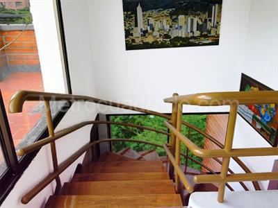Apartamento de 3 alcobas en venta en El Poblado, Medellín, 300 m² · foto 15 de 20