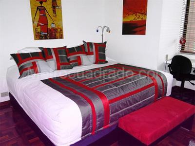 Apartamento de 3 alcobas en venta en El Poblado, Medellín, 300 m² · foto 7 de 20