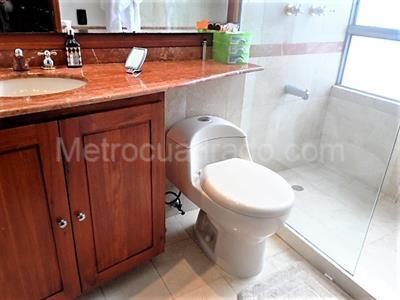 Apartamento de 3 alcobas en venta en Los Balsos, Medellín, 264 m² · foto 14 de 20