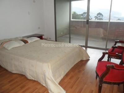 Apartamento de 3 alcobas en venta en El Poblado, Medellín, 469 m² · foto 9 de 18