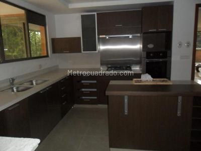 Apartamento de 3 alcobas en venta en El Poblado, Medellín, 469 m² · foto 6 de 18