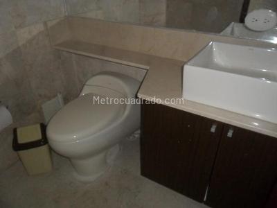 Apartamento de 3 alcobas en venta en El Poblado, Medellín, 469 m² · foto 15 de 18