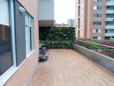 Apartamento de 3 alcobas en venta en El Poblado, Medellín, 130 m² · foto 16 de 17