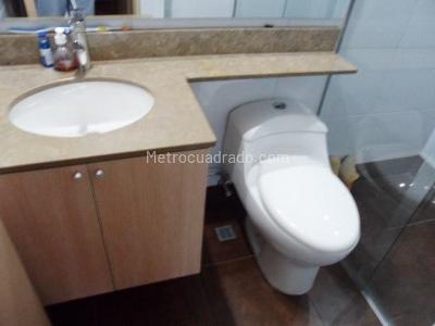 Apartamento de 3 alcobas en venta en El Poblado, Medellín, 130 m² · foto 13 de 17