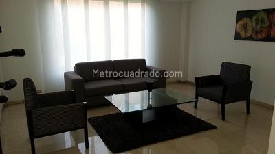 Casa de 4 alcobas en venta en El Poblado, Medellín, 395 m² · foto 2 de 20