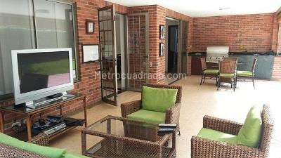 Casa de 4 alcobas en venta en El Poblado, Medellín, 395 m² · foto 17 de 20