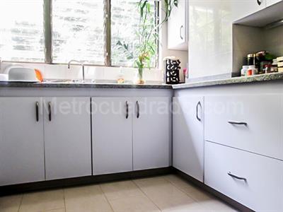 Apartamento de 4 alcobas en venta en El Poblado, Medellín, 268 m² · foto 6 de 19
