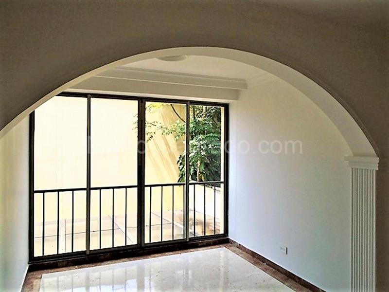 Casa Amplia de 4 Alcobas en El Poblado (Las Lomas No. 1)