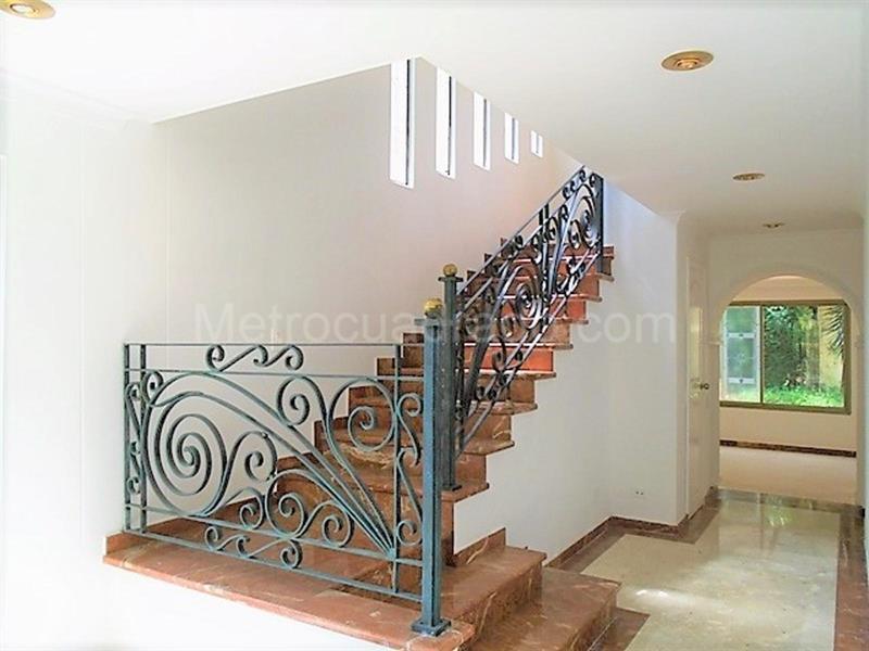 Spacious 4BR House in El Poblado - 5