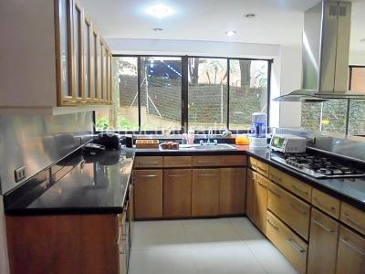 Apartamento de 3 alcobas en venta en El Poblado, Medellín, 323 m² · foto 4 de 19