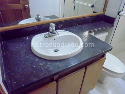 Apartamento de 3 alcobas en venta en El Poblado, Medellín, 323 m² · foto 13 de 19