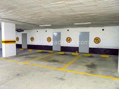 Apartamento de 3 alcobas en venta en El Poblado, Medellín, 323 m² · foto 19 de 19