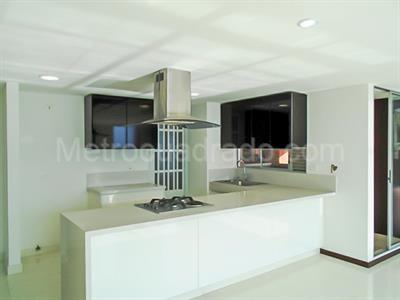 Apartamento de 3 alcobas en venta en El Poblado, Medellín, 135 m² · foto 5 de 18
