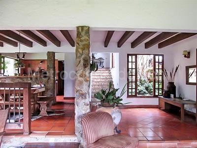 Casa de 3 alcobas en venta en Via Las Palmas, Envigado, 320 m² · foto 5 de 16