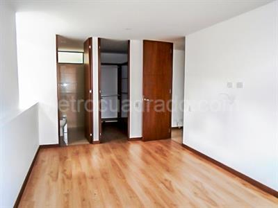 Apartamento en venta en El Poblado, Medellín · foto 7 de 19