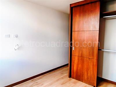 Apartamento en venta en El Poblado, Medellín · foto 10 de 19