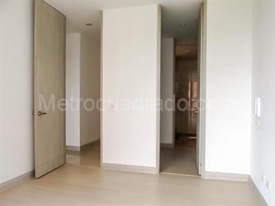 Apartamento de 3 alcobas en venta en El Poblado, Medellín, 119 m² · foto 10 de 20