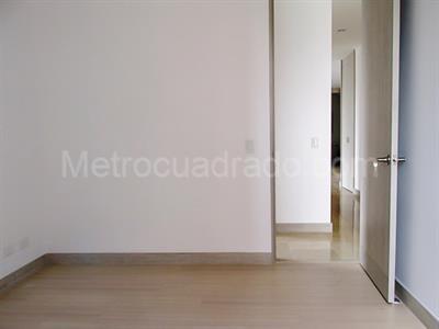Apartamento de 3 alcobas en venta en El Poblado, Medellín, 119 m² · foto 13 de 20