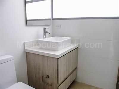 Apartamento de 3 alcobas en venta en El Poblado, Medellín, 119 m² · foto 18 de 20