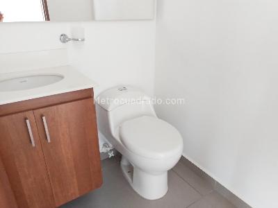 Apartaestudio en arriendo en El Poblado, Medellín · foto 11 de 14
