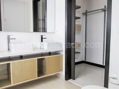 Apartamento de 3 alcobas en arriendo en El Poblado, Medellín, 183 m² · foto 14 de 20