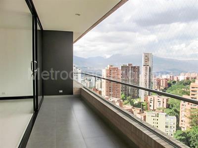Apartamento de 3 alcobas en arriendo en El Poblado, Medellín, 183 m² · foto 15 de 20