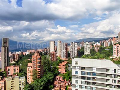 Apartamento de 3 alcobas en arriendo en El Poblado, Medellín, 183 m² · foto 16 de 20