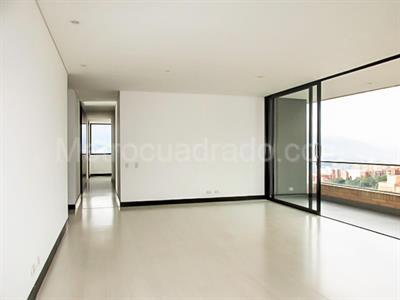 Apartamento de 3 alcobas en arriendo en El Poblado, Medellín, 183 m² · foto 2 de 20