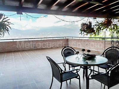 Apartamento de 3 alcobas en venta en El Poblado, Medellín, 152 m² · foto 13 de 18